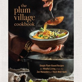 Doneer voor het  Plum Village kookboek