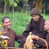 TNH-2018-Birthday-Statue-gift-768x603_0d68950618fda83566b1653108c0dd76 image 11 oktober: Thich Nhat Hanh 92 jaar. Ook jij kunt een geschenk geven!